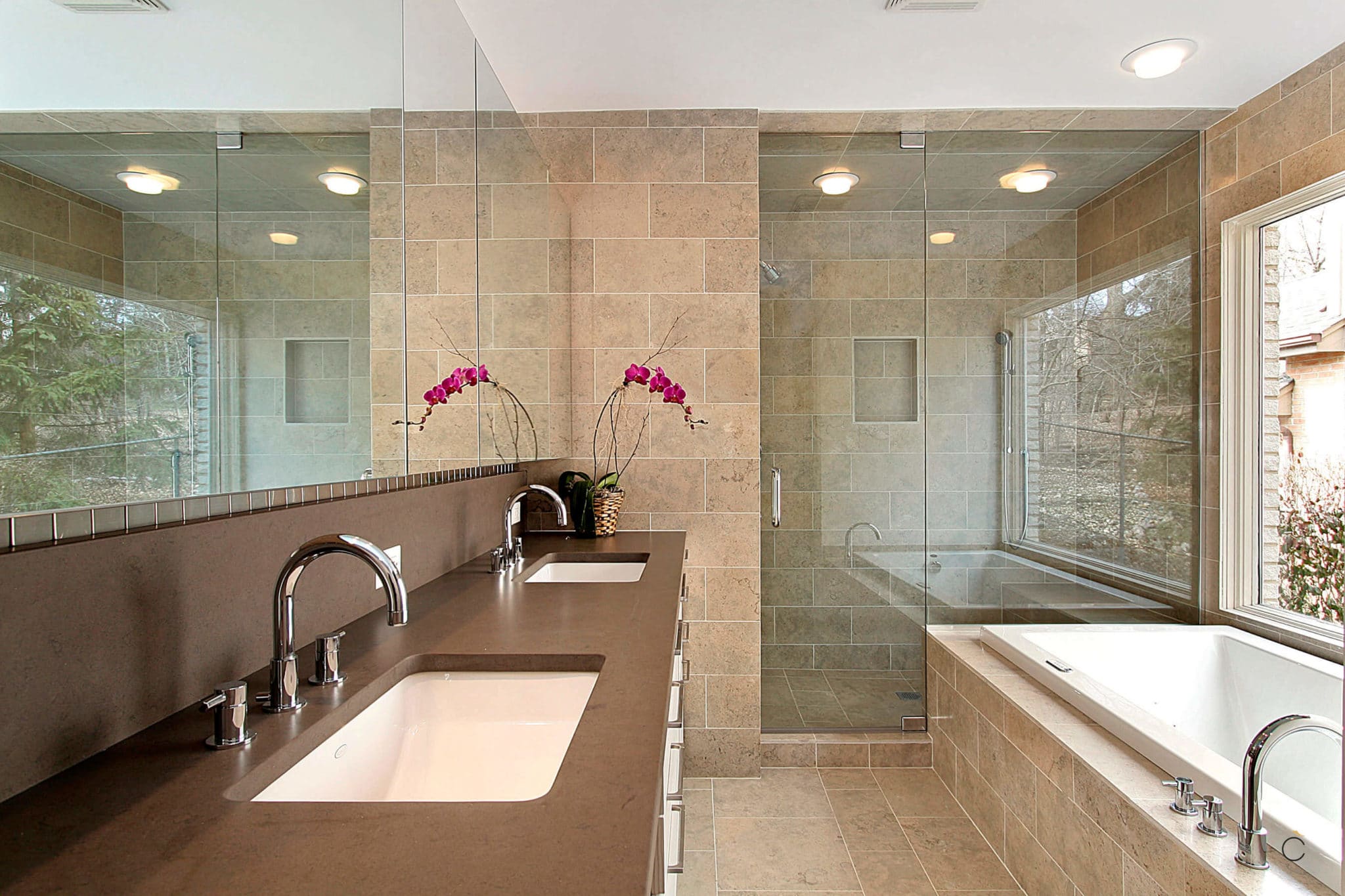 Formas de guardar el papel higiénico en el baño  Decoración de unas,  Diseño de baños, Decoración de cuartos de baño pequeños